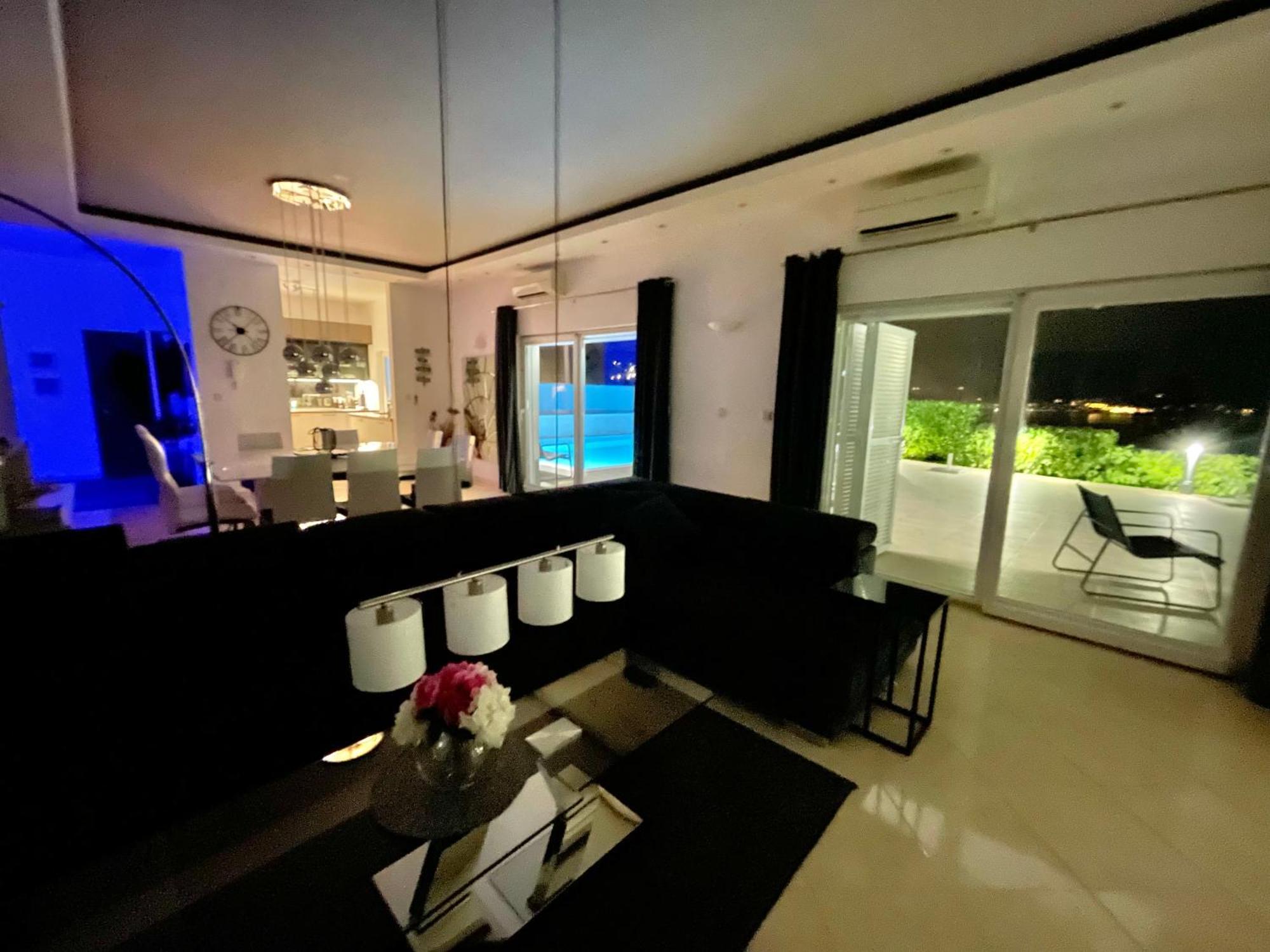 Luxury Villa Eternity - Marvelous Sea View - Box Spring Beds - Opatija-Poljane Exterior foto